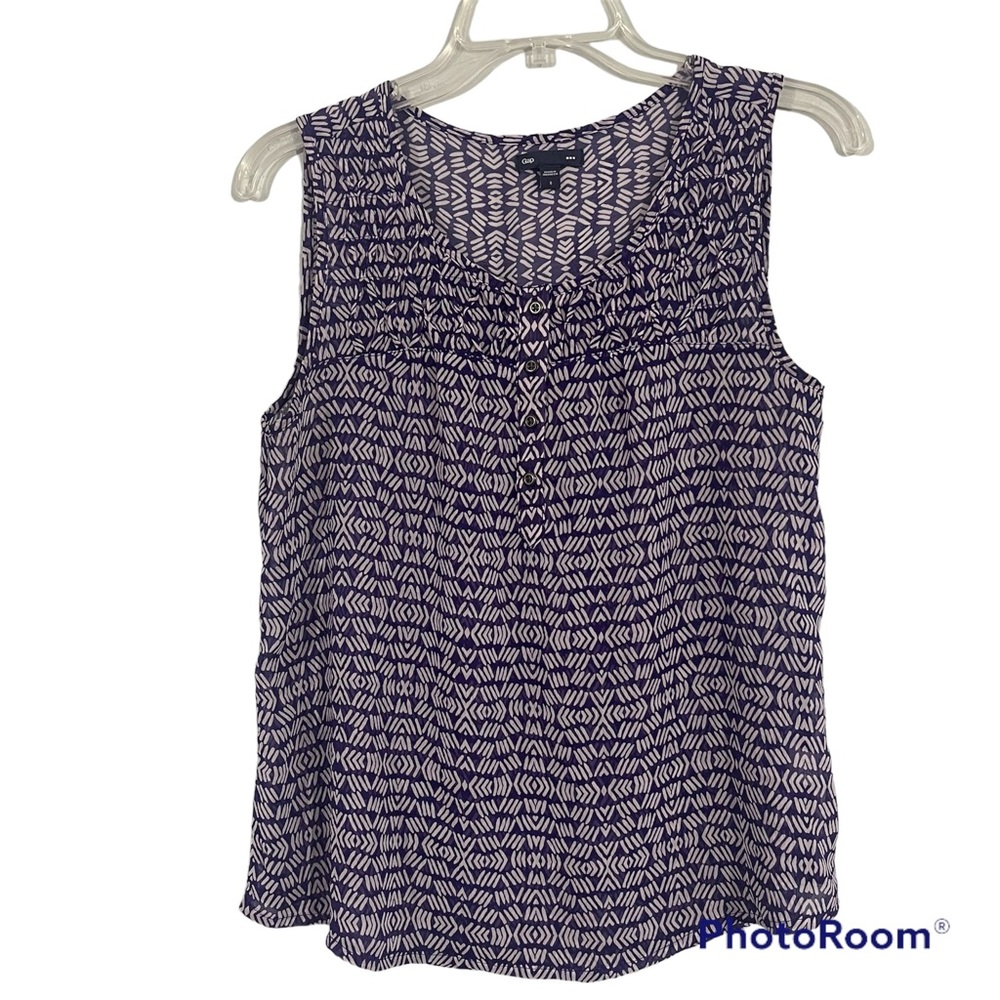 Gap Size small sheer women’s tank top